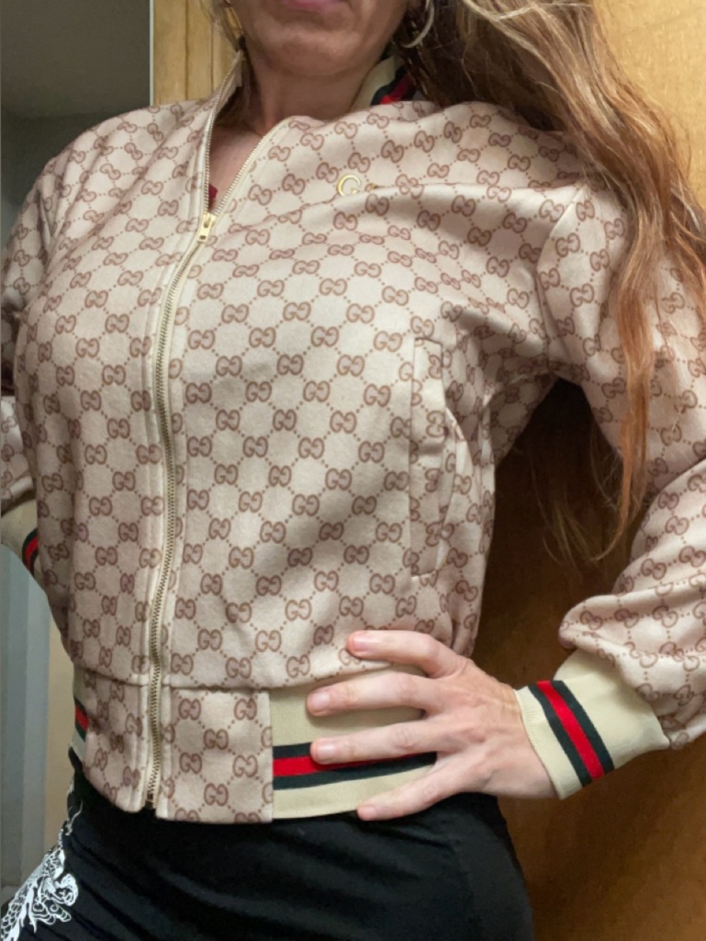 GGee logo monogram small coat jacket sweater to match your bag or purse 💕🔥🔥👑💎💎💎